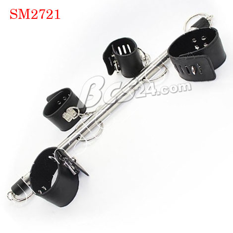 Dụng cụ bạo dâm - Đòn sắt còng tay chân